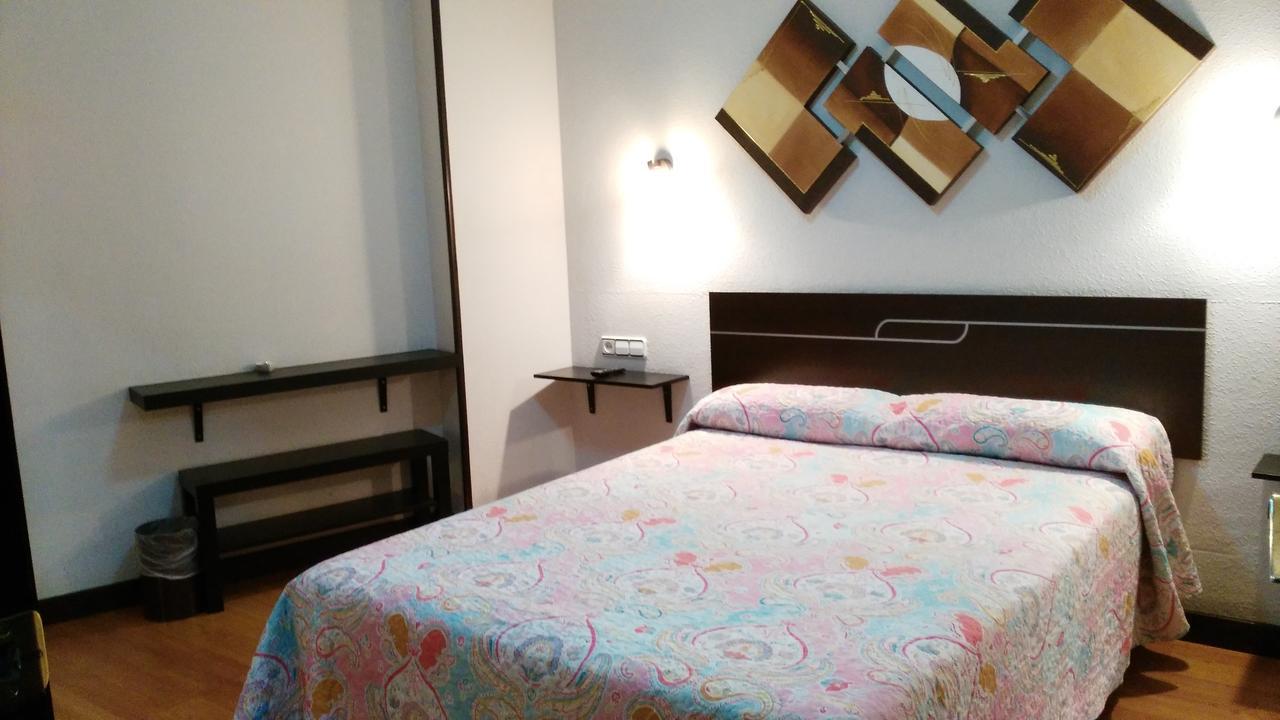 Hotel Santa Clara Oviedo Esterno foto